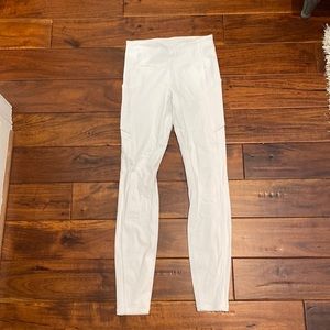 Lulu lemon white leggings. Worn once. Size 4 regular.